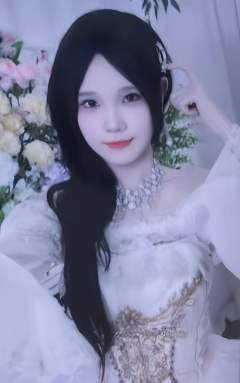 鲍雨欣《秋欧》主题小卡 ver.C