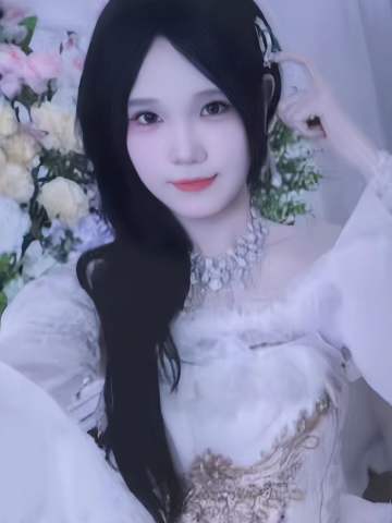 鲍雨欣《秋欧》主题小卡 ver.C