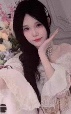 鲍雨欣《秋欧》主题小卡 ver.A