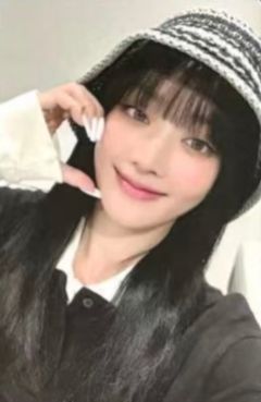 poster版专卡 妮