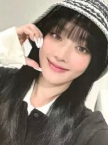 poster版专卡 妮