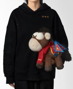 一马当先中偶-旗开得胜版-资料图