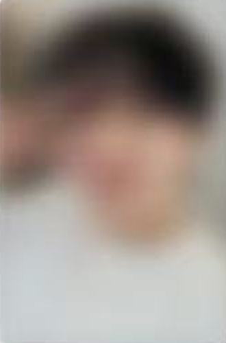 yzy签售3
