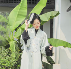兰舟晚-资料图