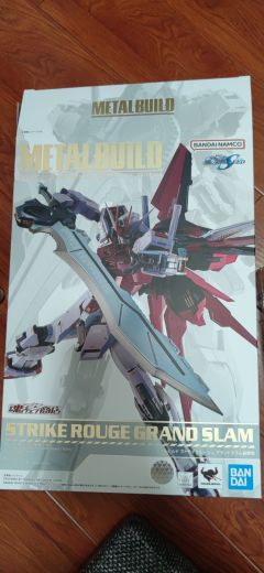 METAL BUILD 嫣红强袭高达 + 斩舰刀型装备-资料图
