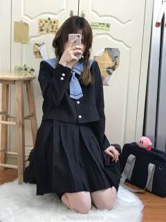 不若草·水手服-资料图