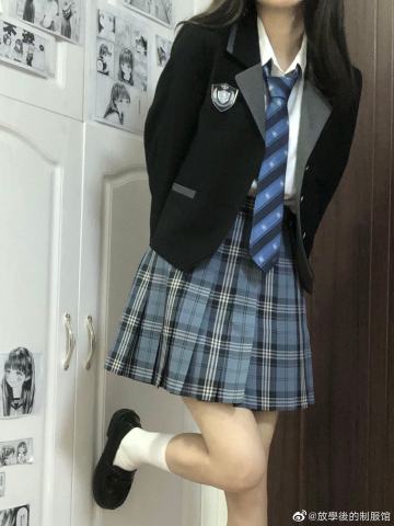 成幸女高·西服