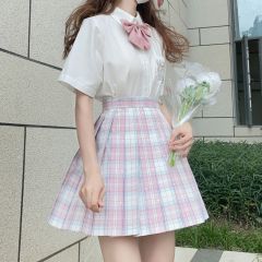 小粉鹤-资料图