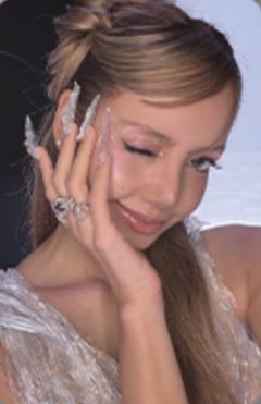 silver版预售礼 莎