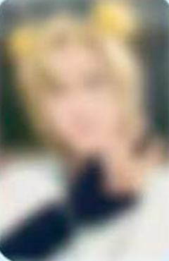 快闪婴儿服娃卡1