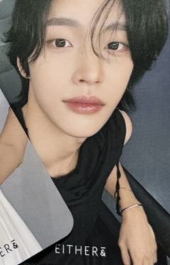 either&唇釉卡 彬