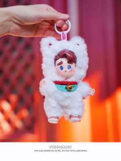 招财猫毛绒挂件-资料图