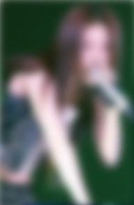 日周线上满额卡 露