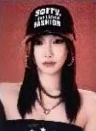 26台历证件照 林