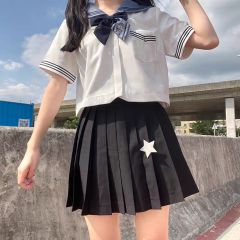 景南馆中·水手服-资料图