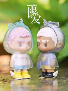 雨爱-黑-资料图