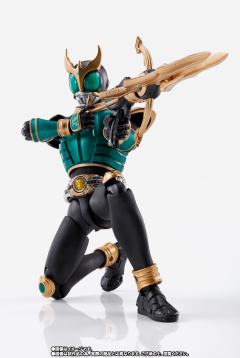 SHF 真骨雕 假面骑士空我 升华天马形态-资料图
