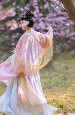花颜-资料图