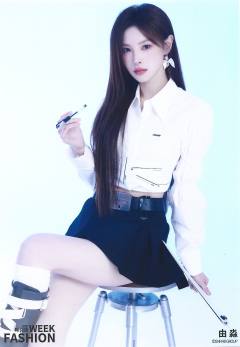 由淼 上海时装周生写ver.A