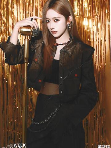 蒋舒婷 上海时装周生写ver.C