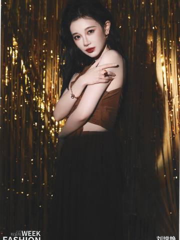 刘增艳 上海时装周生写ver.F