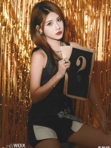 朱怡欣 上海时装周生写ver.C