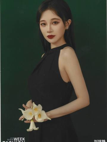 刘增艳 上海时装周生写ver.C