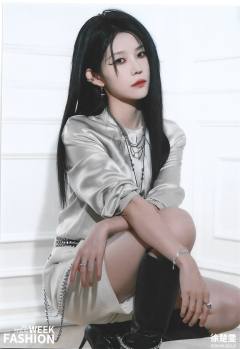 徐楚雯 上海时装周生写ver.B