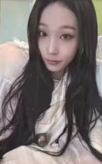 tbl预售 妮 merch ver.