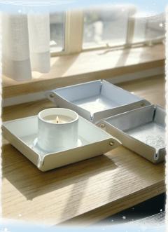 M-皮革置物垫（银色）-资料图