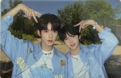 突围合照小卡 俊臣奕然