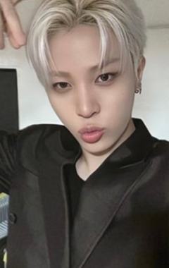 k4线下中签卡 桃