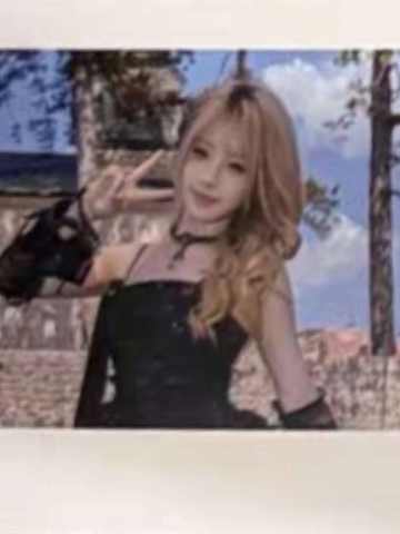 谢珊珊 终极殿堂TOP16拍立得