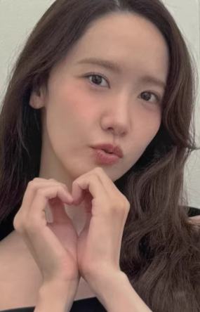 18周年钥匙扣卡 允