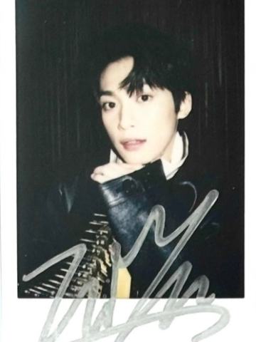 时尚先生杂志拍立得 ver.E