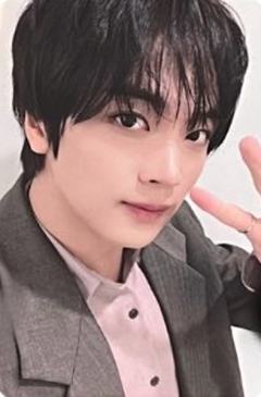 京东线上签售 灿