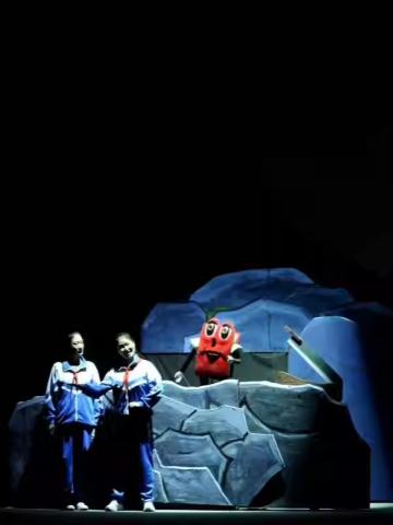 木偶剧《闪闪的红心》