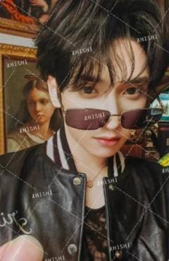 生长在我身体外的倒影 隐藏拍立得