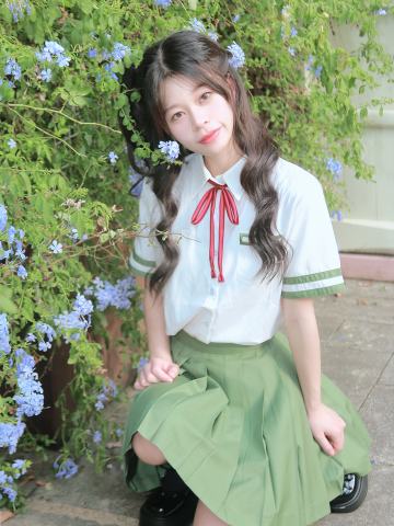 顾欣沁 青衿花语