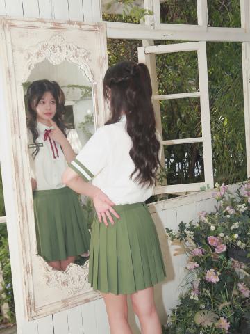 顾欣沁 镜里青衫