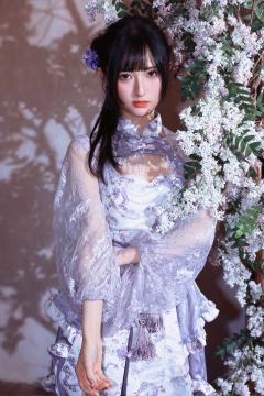 叶知恩 云纹笼纱