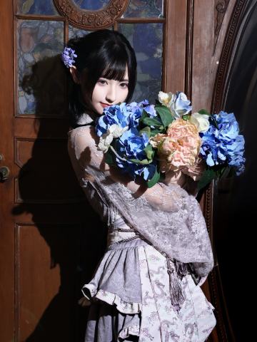 叶知恩 蓝楹倚扉