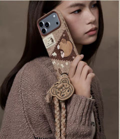 公路日志系列长款手机链-资料图