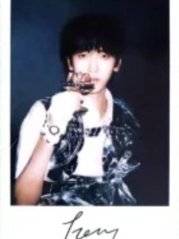 肆意少年见面会单人款拍立得 奇函ver.B