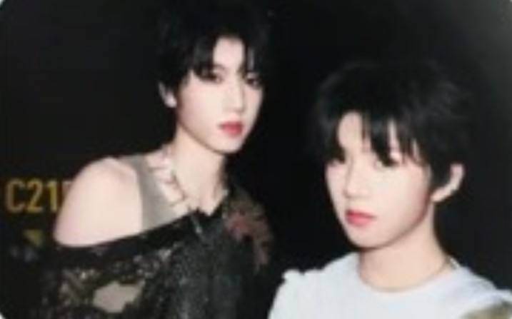 肆意少年见面会家族款双人小卡 桂源函瑞