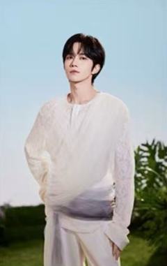 蜜丝婷代言逐光小卡 ver.B