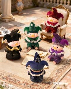 LuLu 猪「缘分天使」系列胶脸毛绒挂件-资料图