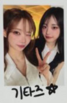 快闪满额拍立得 mgt hina