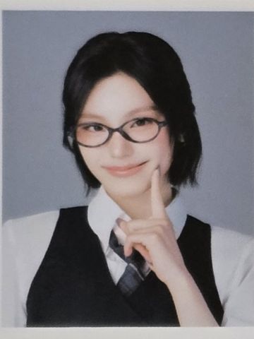 26台历证件照 志ver.B