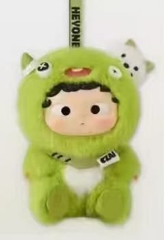 黑玩礼盒毛绒挂件